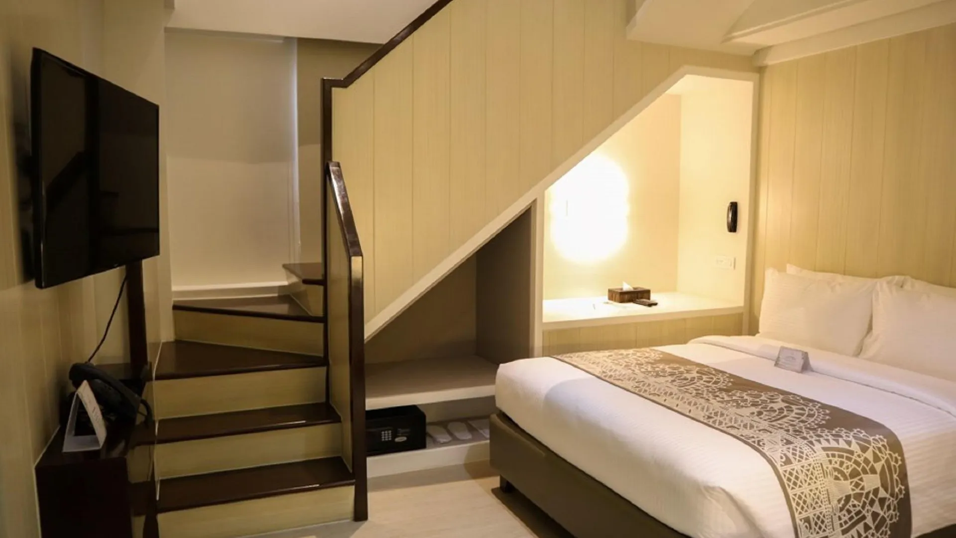 Mella Hotel Paranaque City