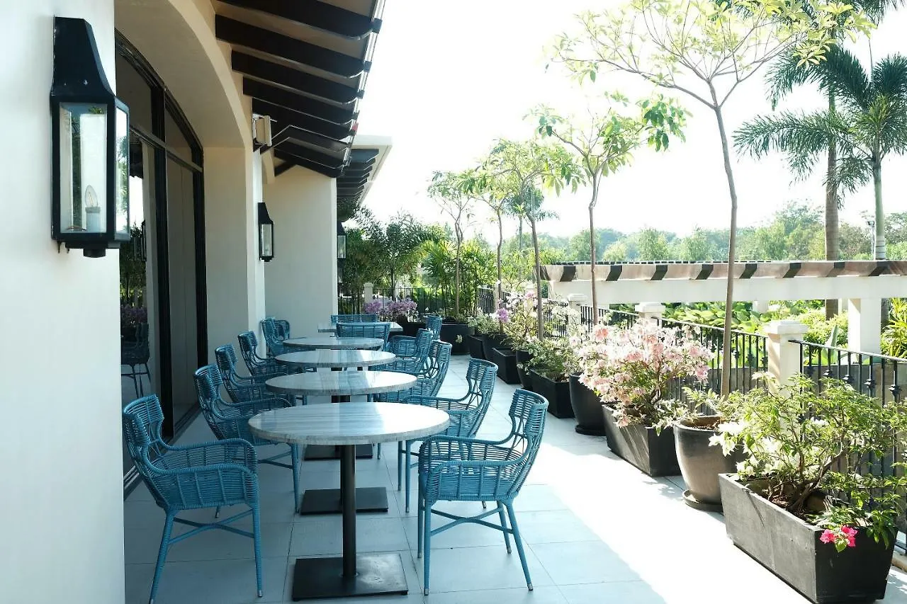 Mella Hotel Paranaque City